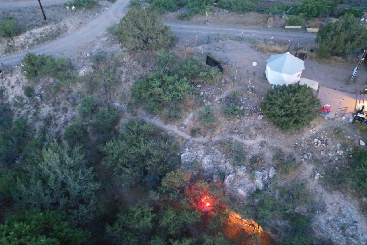 Cave, Yurt, Bubble And Other Glamping Adventures Hotel เซโดนา ภายนอก รูปภาพ